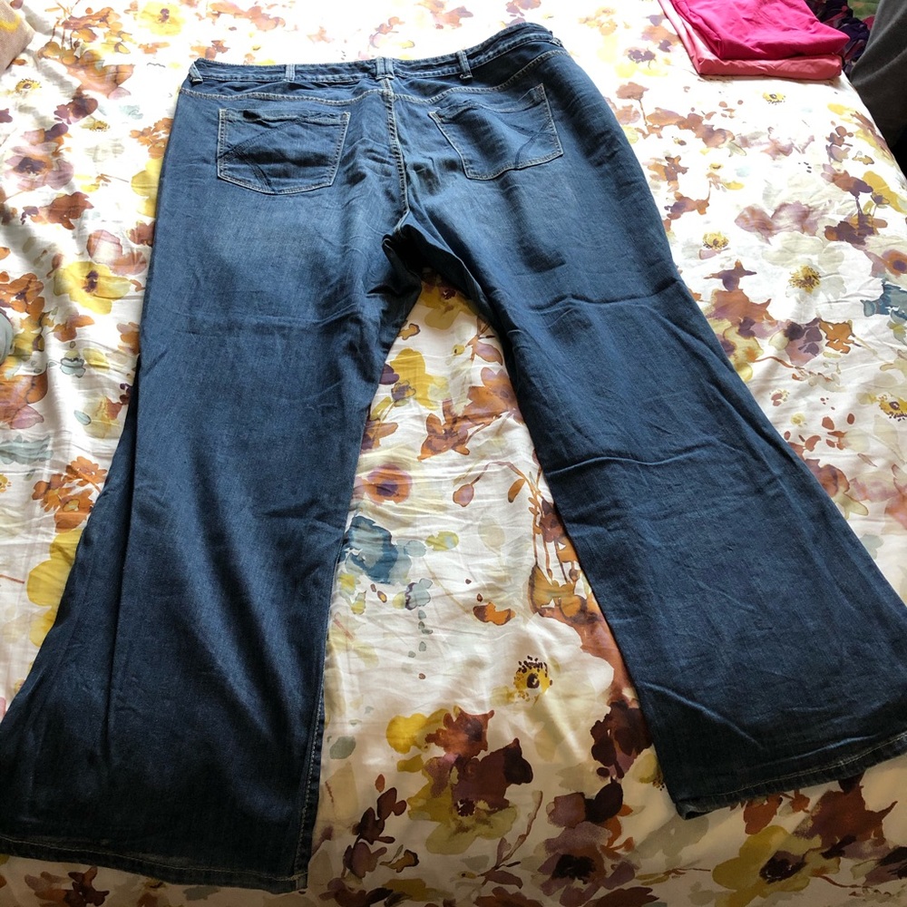 Lane Bryant 26 Average Boot Cut Jeans - Picture 2 of 4